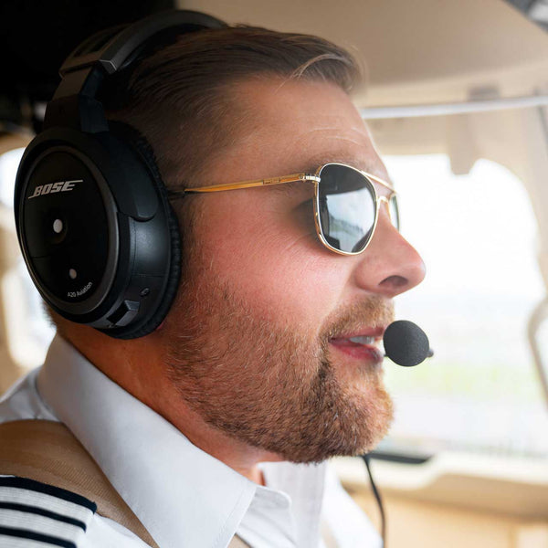 What Sunglasses Do Commercial Pilots Wear?