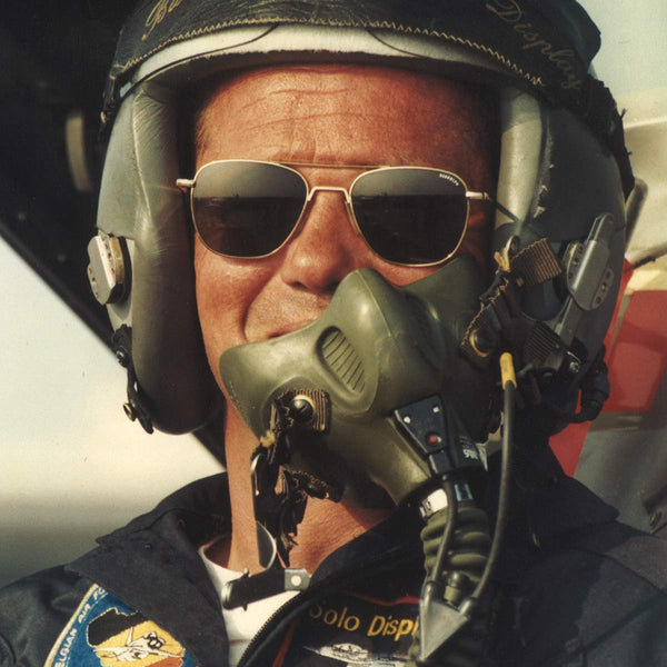 Can Pilots Wear Polarized Sunglasses?