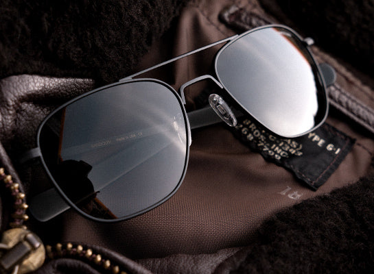 Randolph Gunmetal Classic Aviator Sunglasses for Men or Women Polarized  100% UV : : Clothing, Shoes & Accessories