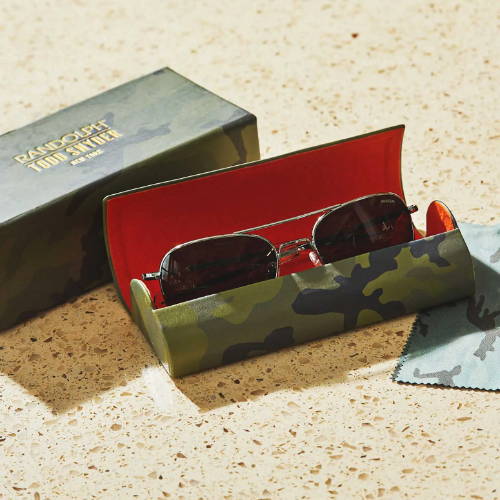 <p>MATTE BLACK & AGX AVIATOR ></p>